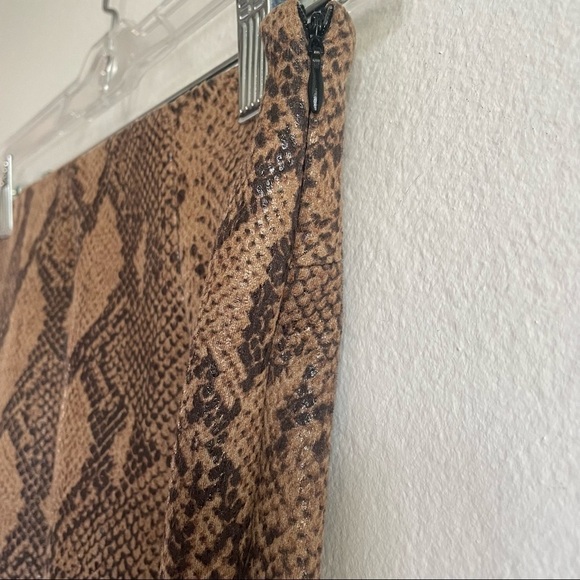 ZARA SNAKESKIN BLOGGER FAVORITE PANTS - Picture 7 of 9